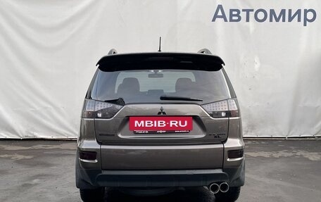 Mitsubishi Outlander III рестайлинг 3, 2010 год, 1 275 000 рублей, 6 фотография