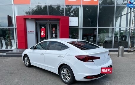 Hyundai Elantra VI рестайлинг, 2019 год, 1 691 000 рублей, 7 фотография