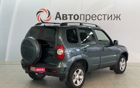 Chevrolet Niva I рестайлинг, 2018 год, 820 000 рублей, 6 фотография