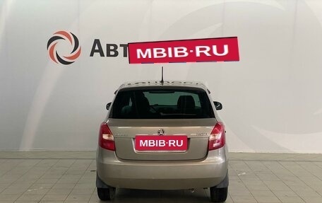 Skoda Fabia II, 2014 год, 899 000 рублей, 4 фотография