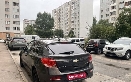 Chevrolet Cruze II, 2013 год, 790 000 рублей, 2 фотография