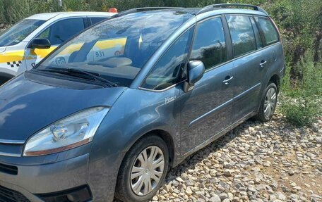 Citroen C4 Picasso II рестайлинг, 2010 год, 430 000 рублей, 3 фотография