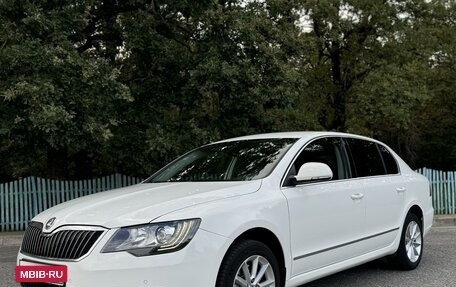 Skoda Superb III рестайлинг, 2013 год, 1 650 000 рублей, 3 фотография