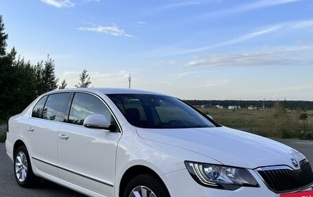 Skoda Superb III рестайлинг, 2013 год, 1 650 000 рублей, 2 фотография