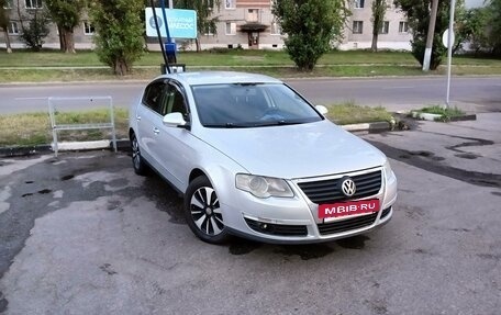 Volkswagen Passat B6, 2008 год, 780 000 рублей, 2 фотография