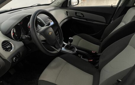 Chevrolet Cruze II, 2013 год, 970 000 рублей, 12 фотография