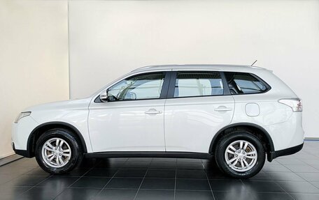 Mitsubishi Outlander III рестайлинг 3, 2014 год, 1 640 000 рублей, 7 фотография