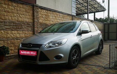 Ford Focus III, 2012 год, 880 000 рублей, 2 фотография