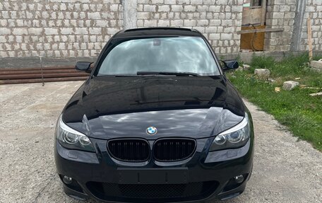 BMW 5 серия, 2004 год, 1 500 000 рублей, 2 фотография