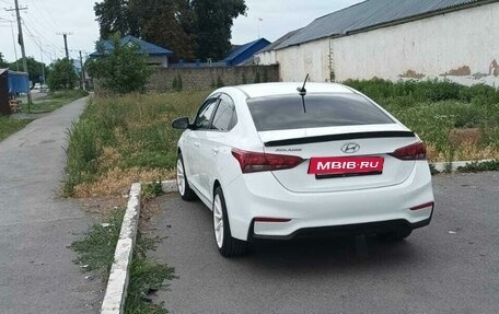 Hyundai Solaris II рестайлинг, 2019 год, 1 300 000 рублей, 2 фотография