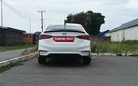 Hyundai Solaris II рестайлинг, 2019 год, 1 300 000 рублей, 5 фотография