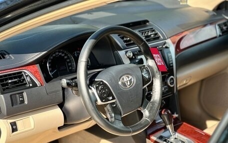 Toyota Camry, 2012 год, 1 690 000 рублей, 10 фотография