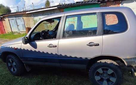 Chevrolet Niva I рестайлинг, 2008 год, 18 фотография