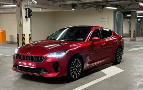 KIA Stinger I, 2018 год, 1 915 000 рублей, 2 фотография