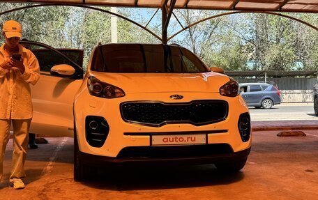 KIA Sportage IV рестайлинг, 2016 год, 2 490 000 рублей, 4 фотография