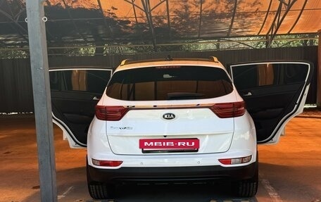 KIA Sportage IV рестайлинг, 2016 год, 2 490 000 рублей, 6 фотография