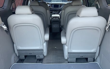 KIA Carnival III, 2019 год, 9 фотография