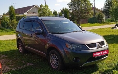 Mitsubishi Outlander III рестайлинг 3, 2007 год, 1 050 000 рублей, 3 фотография