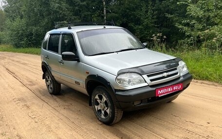 Chevrolet Niva I рестайлинг, 2006 год, 3 фотография