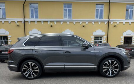 Volkswagen Touareg III, 2018 год, 5 360 000 рублей, 25 фотография