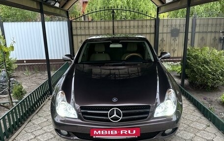 Mercedes-Benz CLS, 2008 год, 1 850 000 рублей, 2 фотография