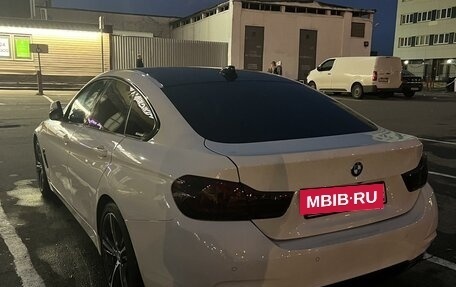 BMW 4 серия, 2018 год, 3 300 000 рублей, 11 фотография