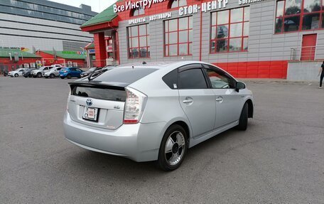 Toyota Prius, 2010 год, 870 000 рублей, 9 фотография