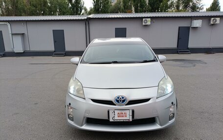 Toyota Prius, 2010 год, 870 000 рублей, 10 фотография