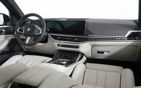 BMW X7, 2024 год, 17 190 000 рублей, 15 фотография