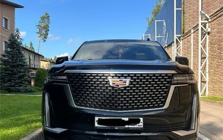 Cadillac Escalade V, 2021 год, 13 000 000 рублей, 2 фотография