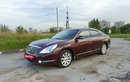 Nissan Teana, 2010 год, 890 000 рублей, 2 фотография