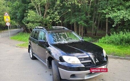 Mitsubishi Outlander III рестайлинг 3, 2006 год, 475 000 рублей, 2 фотография