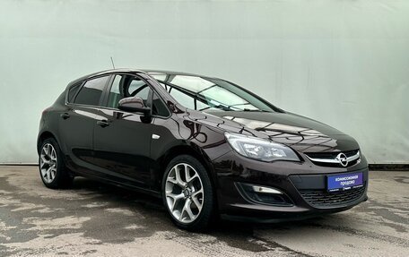 Opel Astra J, 2013 год, 2 фотография