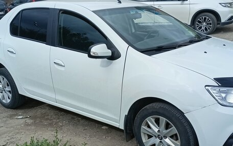 Renault Logan II, 2018 год, 2 фотография