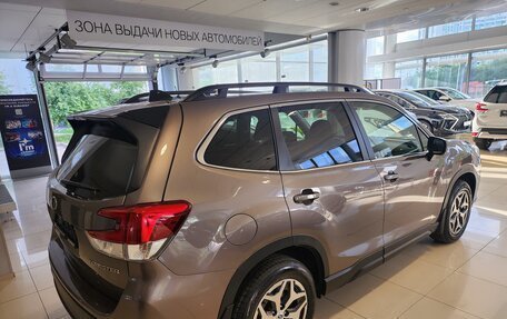 Subaru Forester, 2024 год, 5 290 000 рублей, 4 фотография