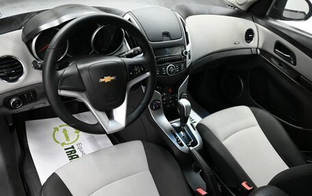 Chevrolet Cruze II, 2013 год, 1 135 000 рублей, 8 фотография