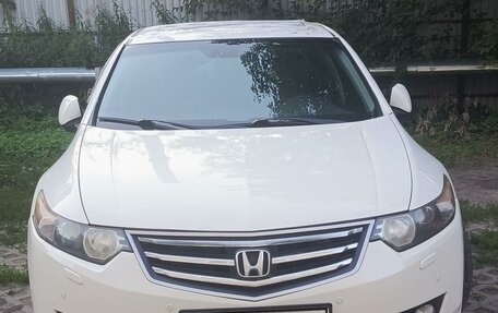 Honda Accord VIII рестайлинг, 2008 год, 1 050 000 рублей, 2 фотография