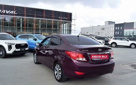 Hyundai Solaris II рестайлинг, 2013 год, 827 000 рублей, 9 фотография