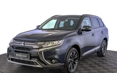 Mitsubishi Outlander III рестайлинг 3, 2021 год, 2 795 000 рублей, 1 фотография