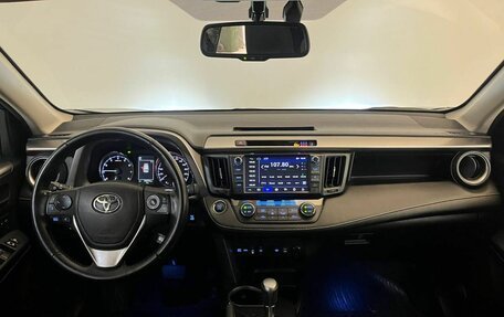 Toyota RAV4, 2016 год, 2 700 000 рублей, 14 фотография