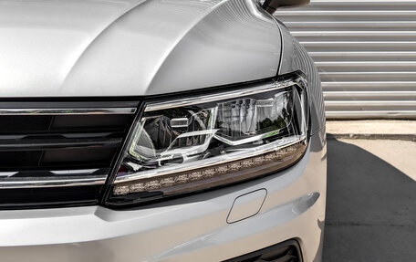 Volkswagen Tiguan II, 2020 год, 3 040 000 рублей, 17 фотография