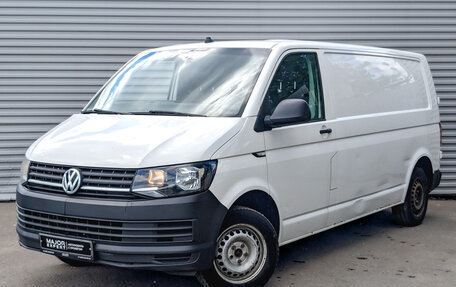 Volkswagen Transporter T6 рестайлинг, 2019 год, 1 500 000 рублей, 1 фотография