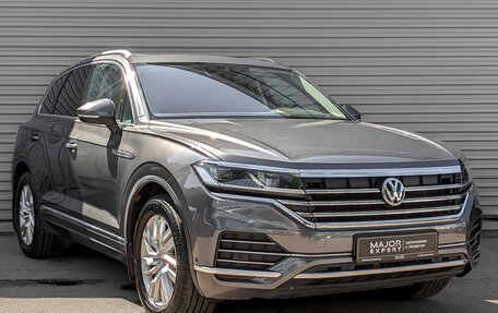 Volkswagen Touareg III, 2019 год, 6 355 000 рублей, 3 фотография