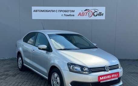 Volkswagen Polo VI (EU Market), 2011 год, 720 000 рублей, 3 фотография