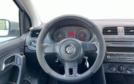 Volkswagen Polo VI (EU Market), 2011 год, 720 000 рублей, 12 фотография