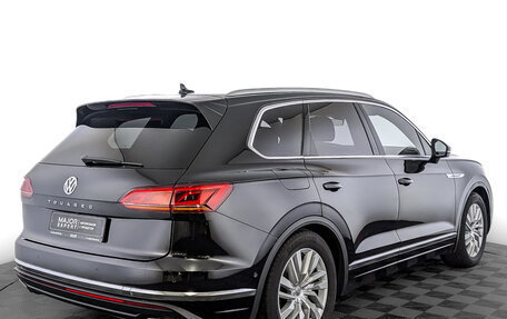 Volkswagen Touareg III, 2019 год, 5 689 000 рублей, 5 фотография