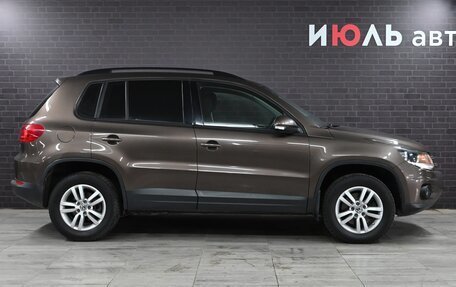 Volkswagen Tiguan I, 2016 год, 1 800 000 рублей, 11 фотография