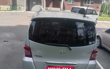 Honda Freed I, 2009 год, 1 050 000 рублей, 5 фотография