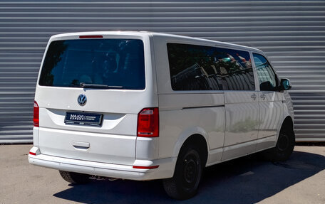 Volkswagen Caravelle T6 рестайлинг, 2019 год, 2 750 000 рублей, 5 фотография