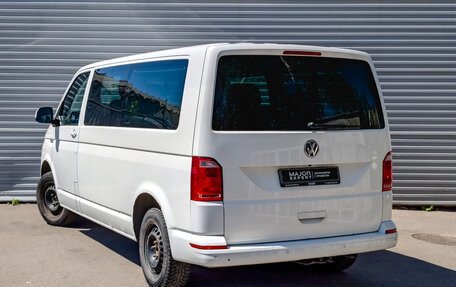 Volkswagen Caravelle T6 рестайлинг, 2019 год, 2 750 000 рублей, 7 фотография